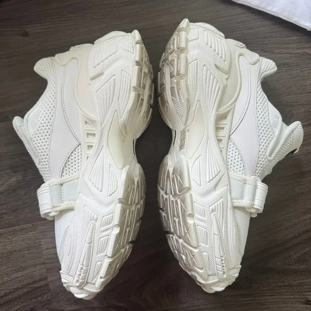 Off-White Glove Round Toe Sneakers Size 40/10 Chunky Authentic Designer - Picture 7 of 10
